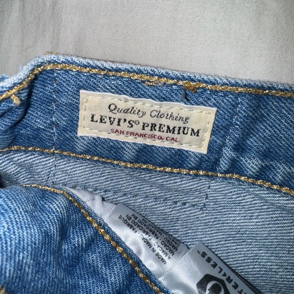 Levi's 501 shorts - Picture 2 of 5